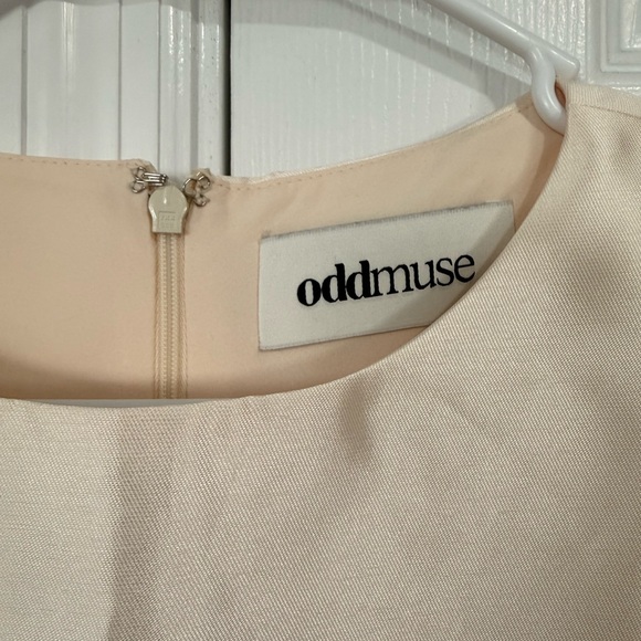 Odd Muse The Ultimate Muse Satin Shift Dress - Picture 3 of 5